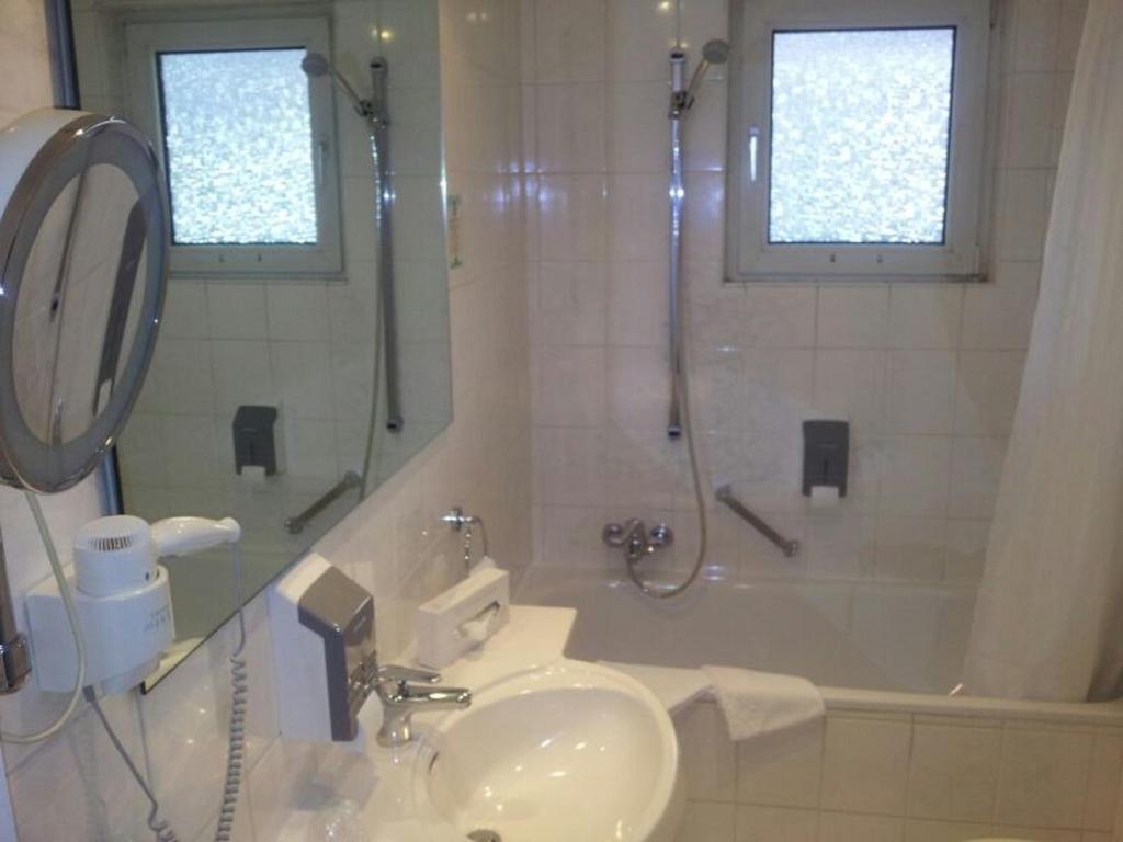 T&T By Thiesmann Hotel Mülheim an der Ruhr Екстериор снимка
